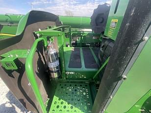 Main image John Deere S670 9