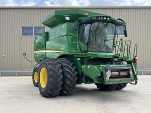 2013 John Deere S670 Image