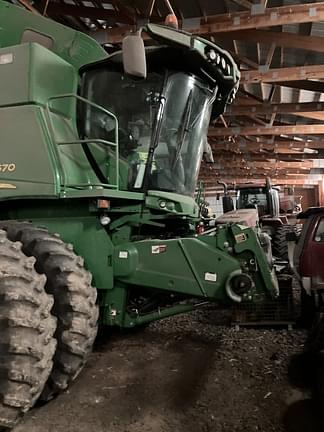 Image of John Deere S670 equipment image 4