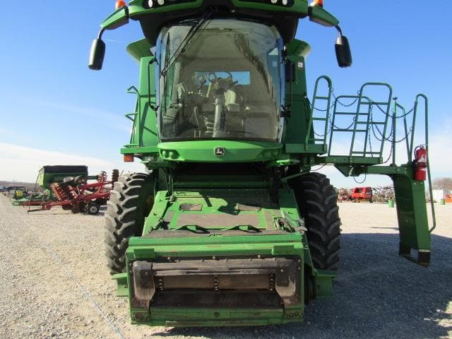 Image of John Deere S670 equipment image 3