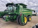 2013 John Deere S670 Image