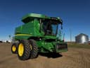 2013 John Deere S670 Image