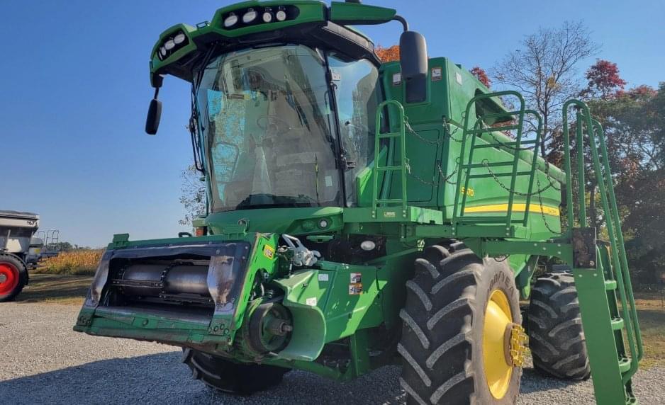 Image of John Deere S670 Primary image