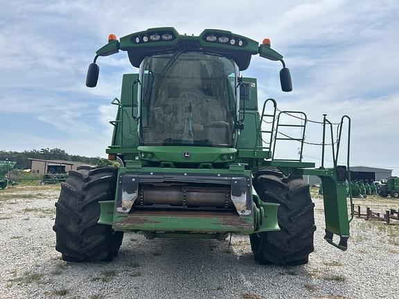 Image of John Deere S670 equipment image 2