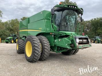 Main image John Deere S670