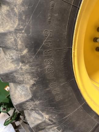 Image of John Deere S670 equipment image 4