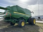 Thumbnail image John Deere S670 1