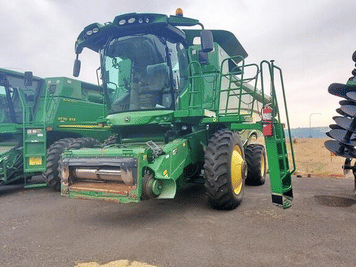 Main image John Deere S670