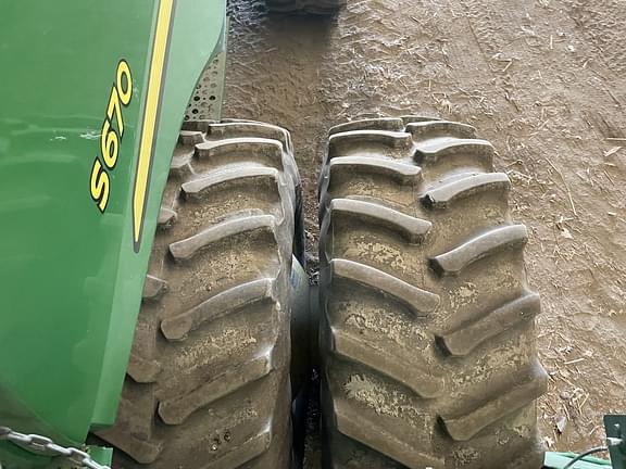 Main image John Deere S670 23