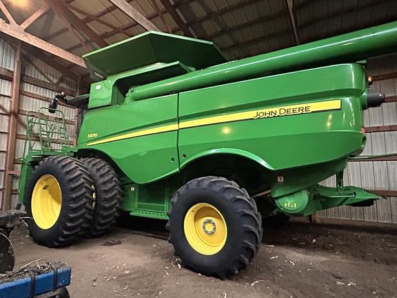 Image of John Deere S670 equipment image 1