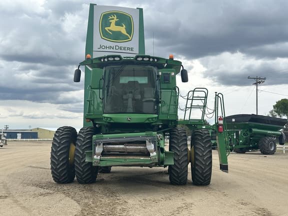 Image of John Deere S670 Primary image