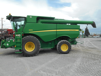 Main image John Deere S670