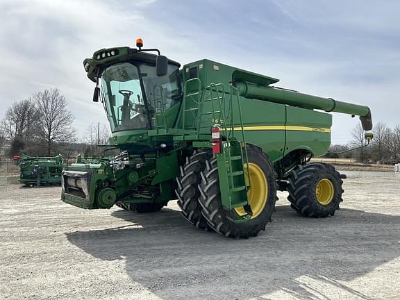 Image of John Deere S670 Primary image