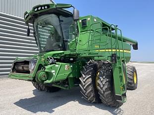 2013 John Deere S670 Equipment Image0