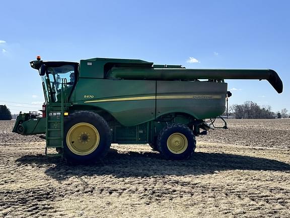 Image of John Deere S670 equipment image 3