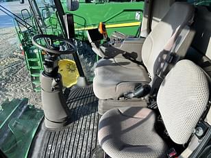 Main image John Deere S670 12