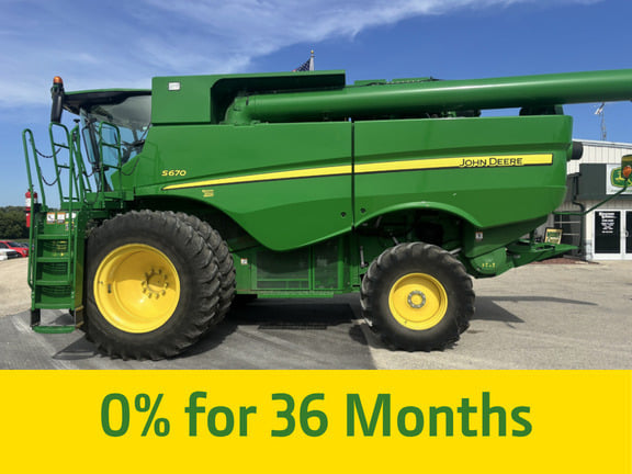 2013 John Deere S670 Equipment Image0