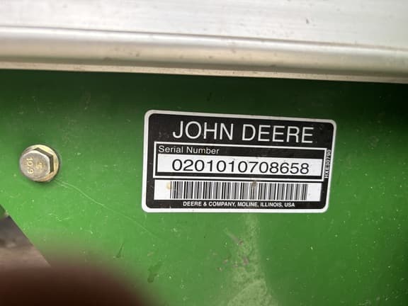 Image of John Deere S670 equipment image 2