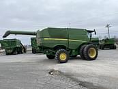 Thumbnail image John Deere S670 11