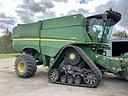 2013 John Deere S680 Image