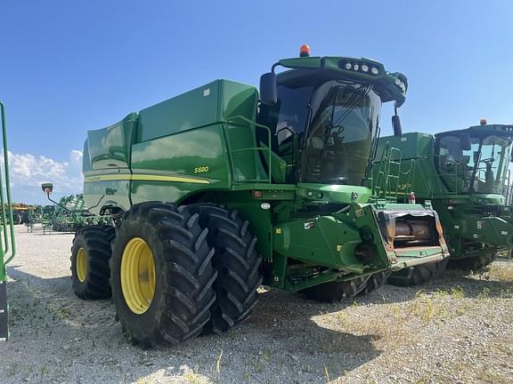 Image of John Deere S680 Primary image