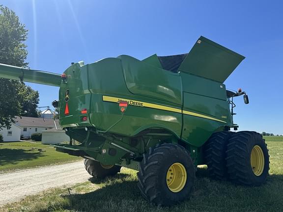 Image of John Deere S680 equipment image 3