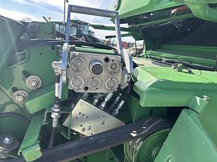 Main image John Deere S680 32