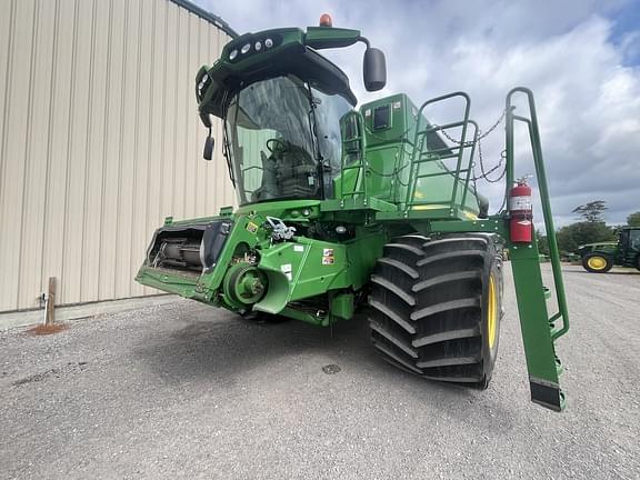 Image of John Deere S680 equipment image 2