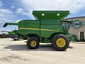 Thumbnail image John Deere S680 12