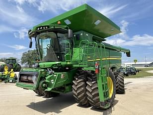 Main image John Deere S680 6