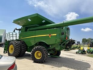 Main image John Deere S680 9