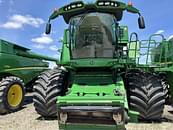 Thumbnail image John Deere S680 4