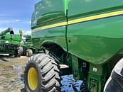 Thumbnail image John Deere S680 6