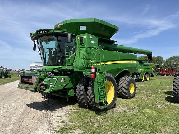 Image of John Deere S680 Primary image