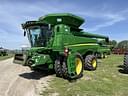 2013 John Deere S680 Image