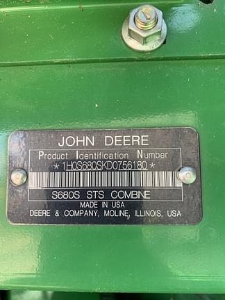 Image of John Deere S680 equipment image 1