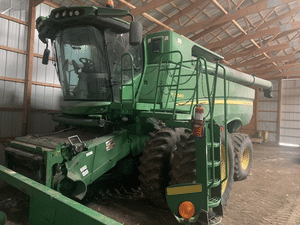 2013 John Deere S680 Image
