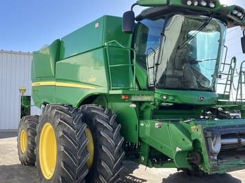 Main image John Deere S680