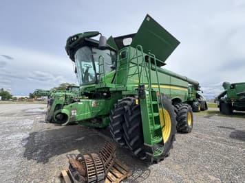 Main image John Deere S680