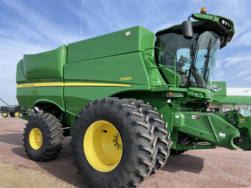 Main image John Deere S680
