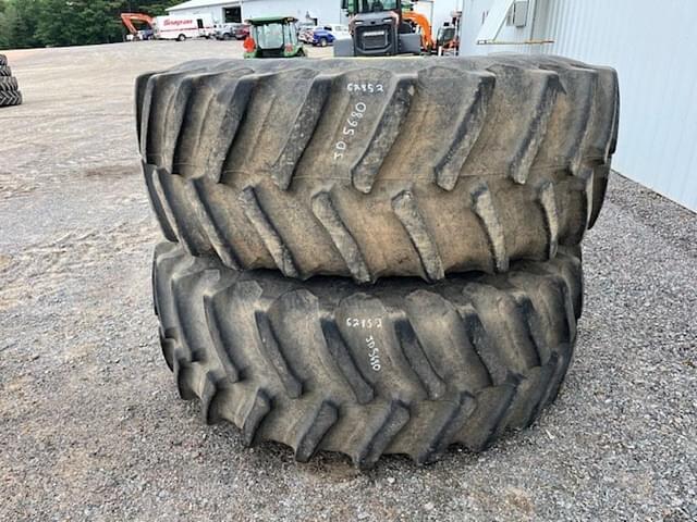 Image of John Deere S680 equipment image 4