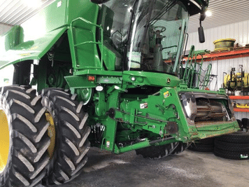 Main image John Deere S680