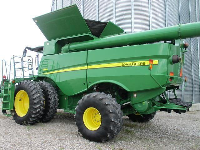 Image of John Deere S680 equipment image 4