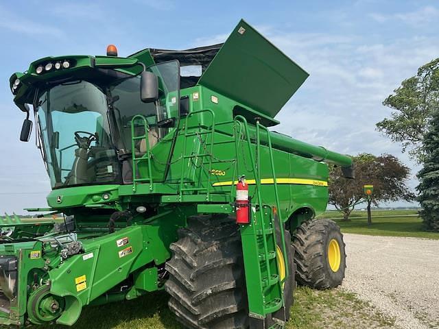Image of John Deere S680 equipment image 3