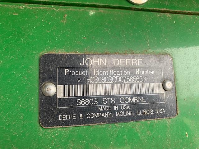 Image of John Deere S680 equipment image 1