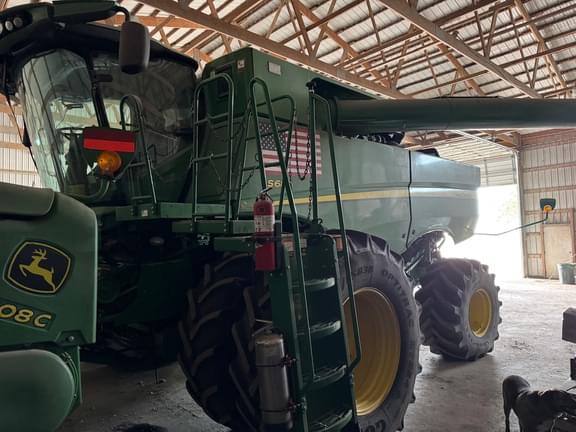 Image of John Deere S680 Primary image