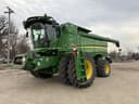 2013 John Deere S680 Image