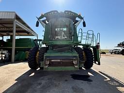 Image of John Deere S680 equipment image 1