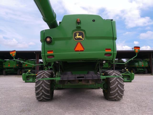 Image of John Deere S680 equipment image 3
