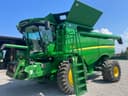 2013 John Deere S680 Image